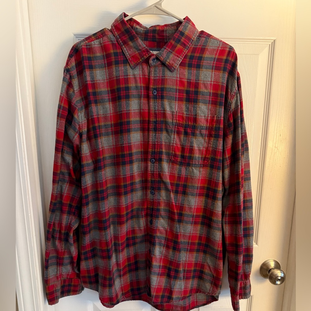American Eagle Super-Soft Plaid Flannel Shirt Men’s XL – Red/Grey/Blue Plaid